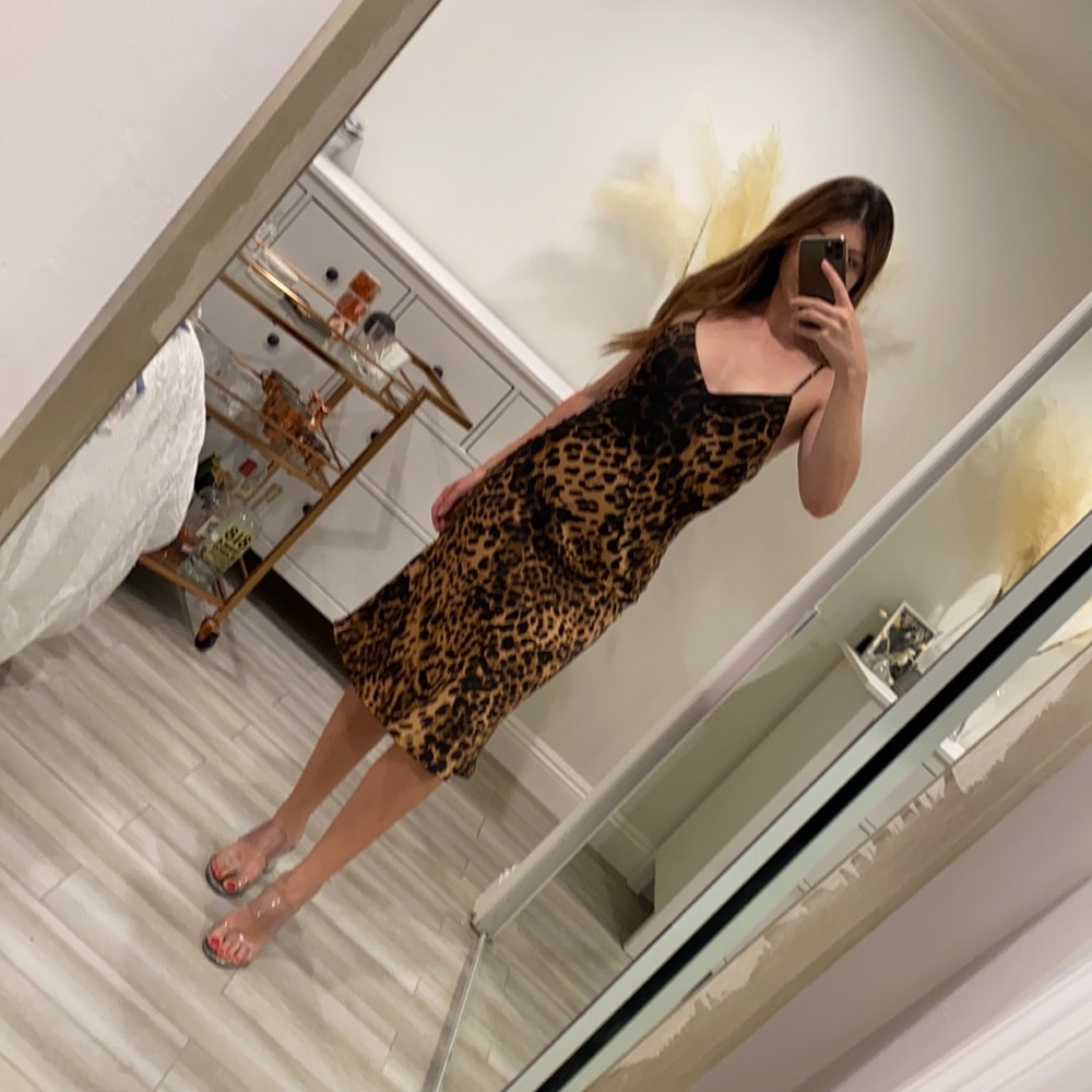NWT small leopard print midi